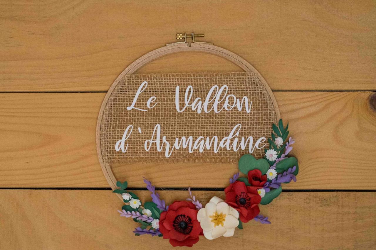Le Vallon D'Armandine, Gite Ecologique Auvergne Saint-Hilaire  エクステリア 写真