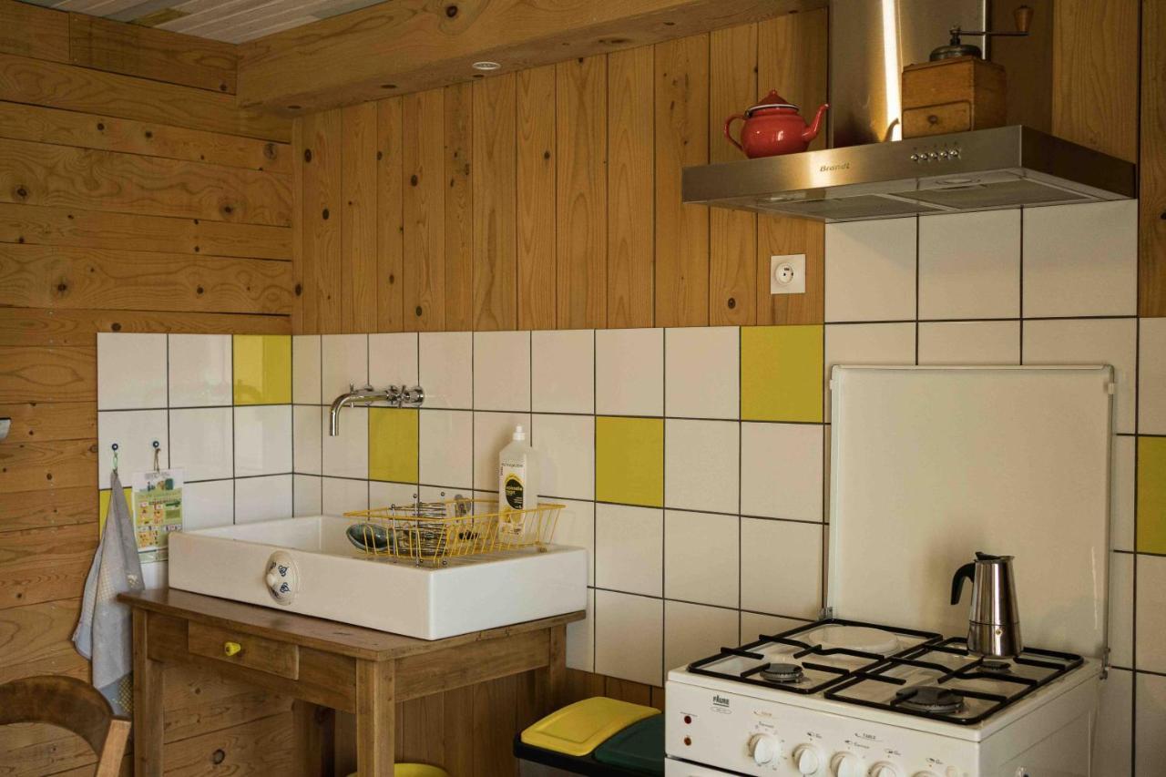 Le Vallon D'Armandine, Gite Ecologique Auvergne Saint-Hilaire  エクステリア 写真